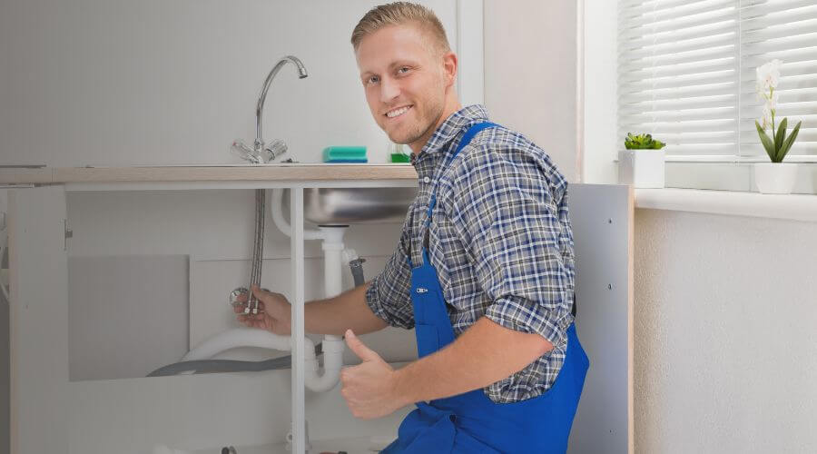 Emergency Plumbing Repair in Brooker, FL